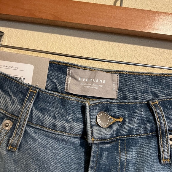 NWT Everlane Light Wash The Original Cheeky Jean 28 Crop - Picture 6 of 11